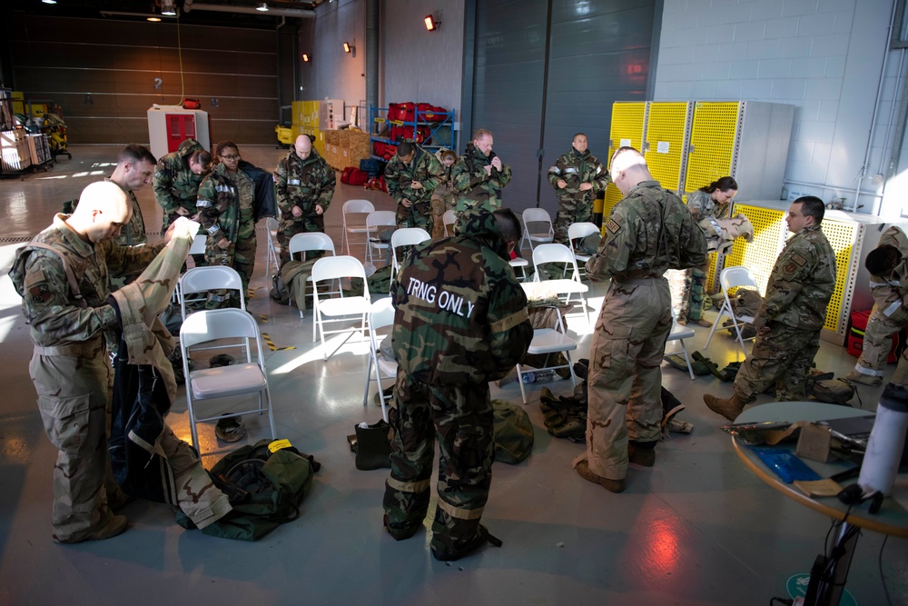 Airmen conduct CBRN training