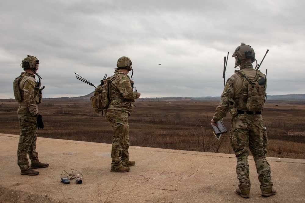 NATO students, U.S. Airmen participate in 137th CTF JTAC qualification course