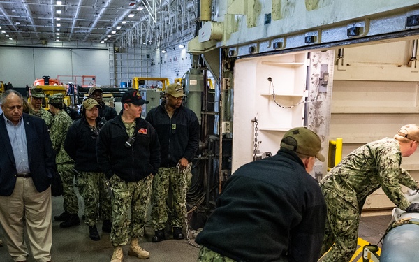 SECNAV visits Norfolk