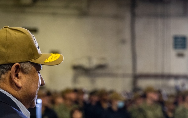 SECNAV visits Norfolk