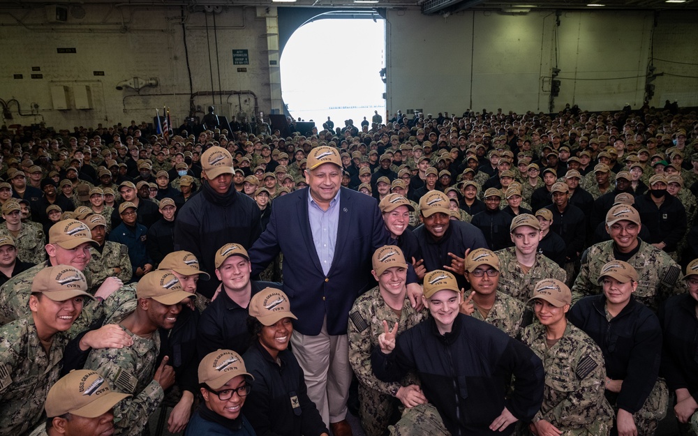 SECNAV visits Norfolk