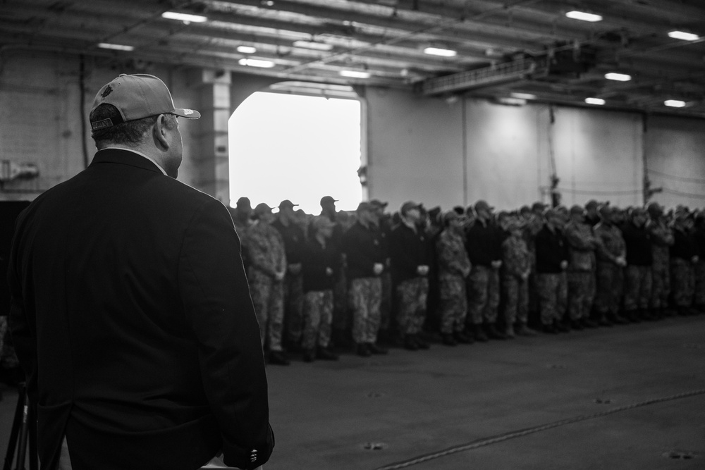 SECNAV visits Norfolk