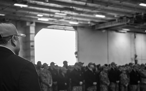 SECNAV visits Norfolk