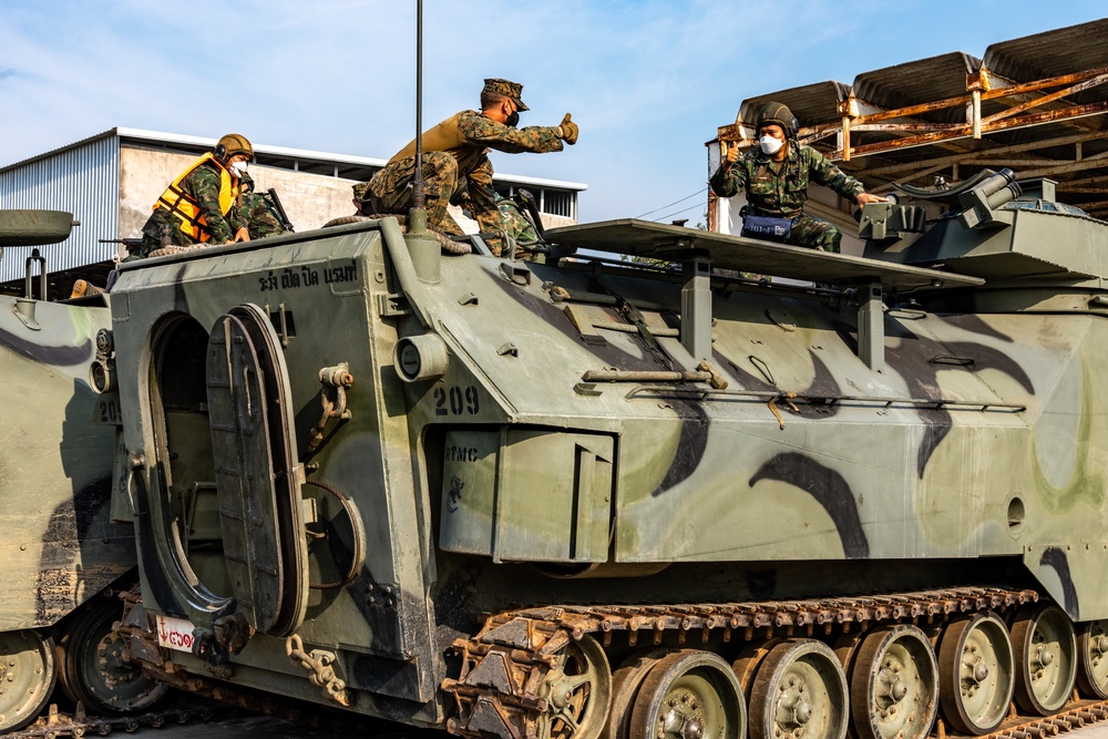 U.S. Marine Corps Forces Pacific Commander visits Thai, U.S. Marines during Cobra Gold 2022