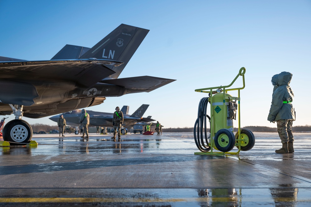 RAF Lakenheath F-35s support NATO's eastern flank