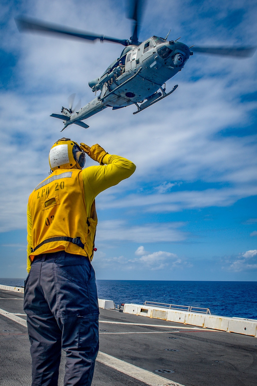 USS Green Bay (LPD 20) Conducts Flight Operations