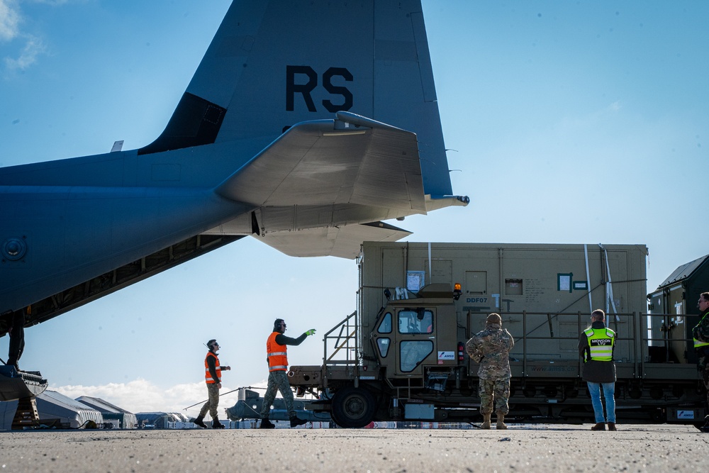 37th AS provides airlift to NATO’s Eastern flank