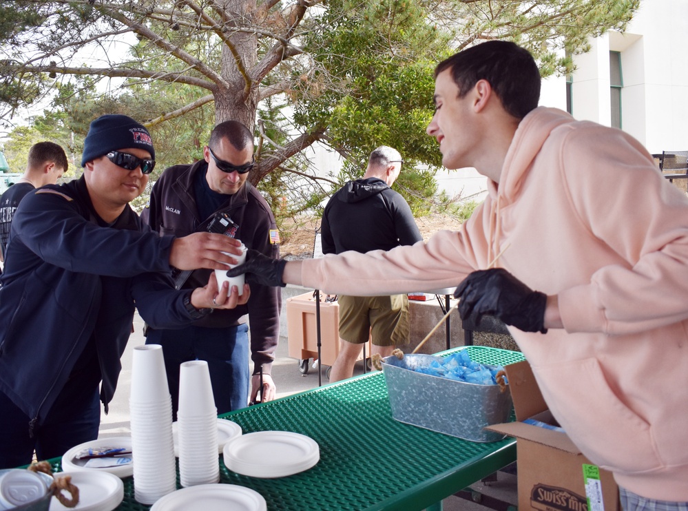 Presidio of Monterey hike brings community together for ‘fitness, fun, friendship and food’