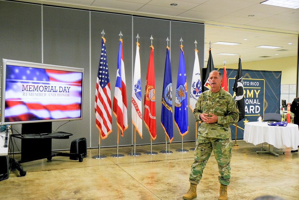 The Puerto Rico National Guard celebrates a memorial day for fallen Soldiers.