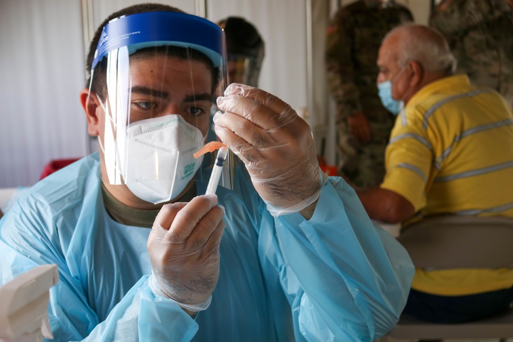 The PRNG began vaccination at the Ferry Terminal in Ceiba