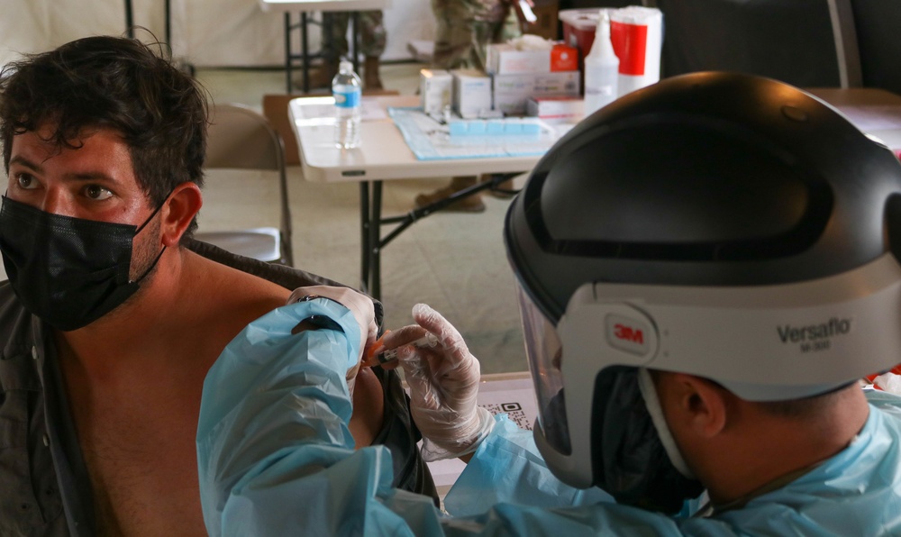 The PRNG began vaccination at the Ferry Terminal in Ceiba