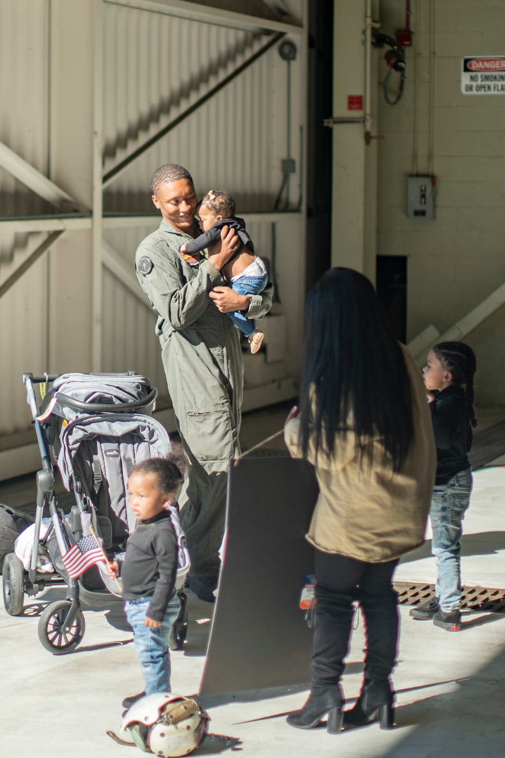 VMM-165 (Rein.), 11th MEU, returns from Western Pacific 21.2 deployment