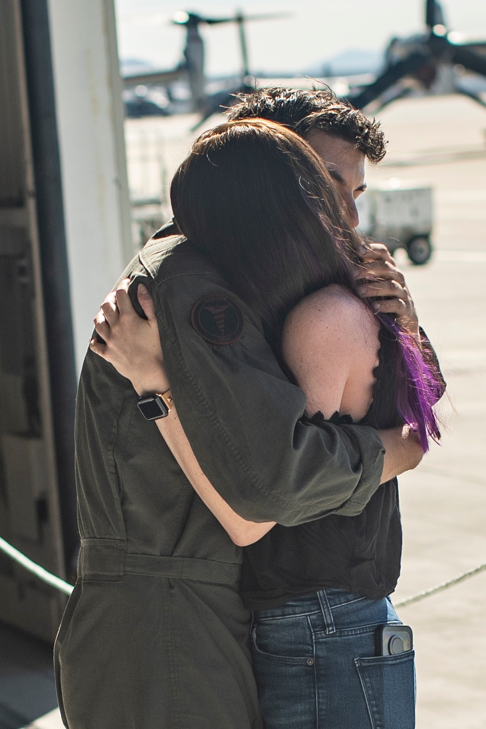 VMM-165 (Rein.), 11th MEU, returns from Western Pacific 21.2 deployment