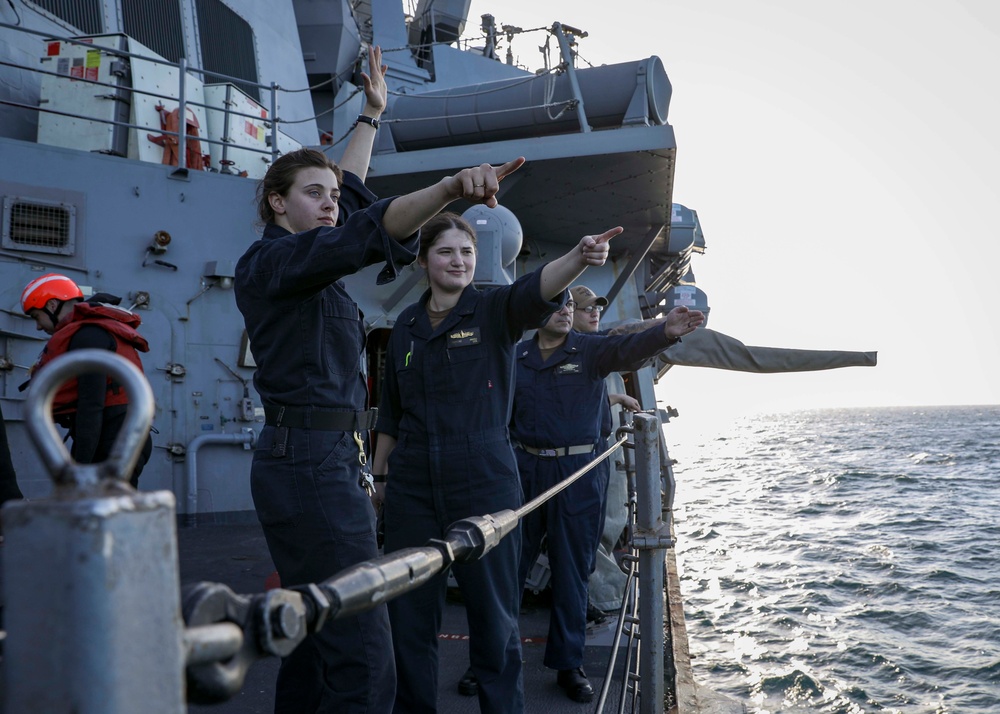 USS Porter (DDG 78) Man Overboard drill