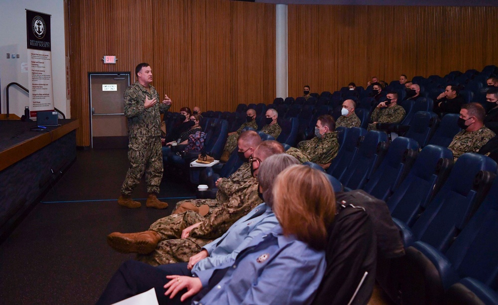 Navy-Marine Corps Relief Society Kicks Off 2022 Active Duty Fund Drive in Navy Region Northwest