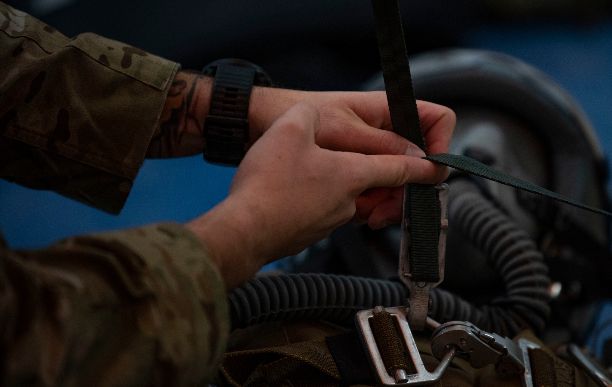 Emergency Parachute Training: Learning to stick the landing