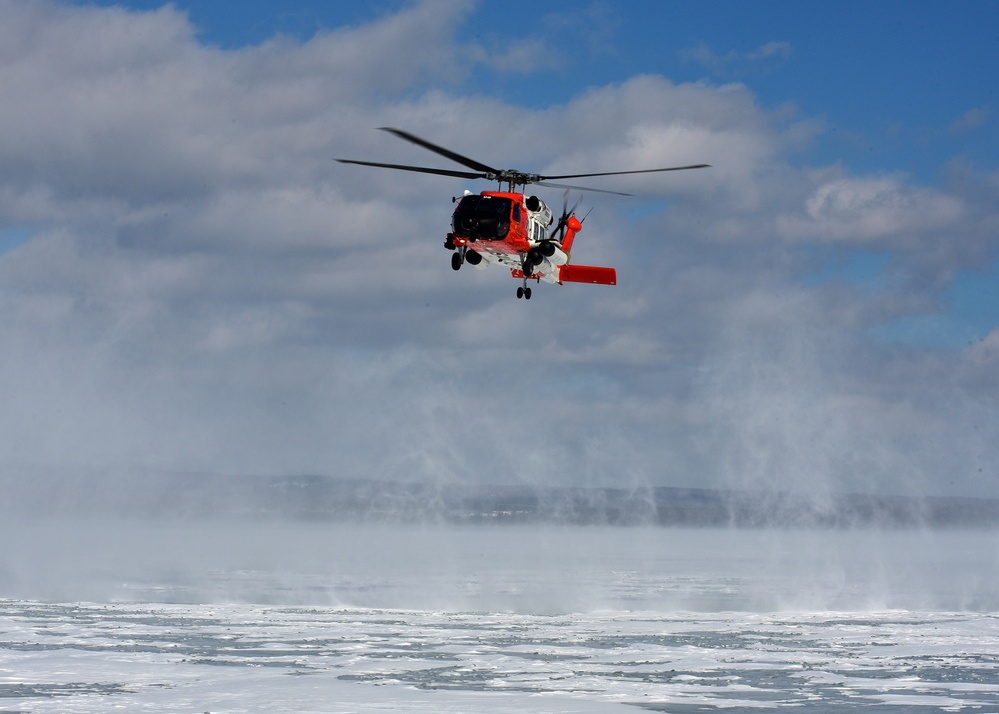 Coast Guard conducts full-scale mass ice rescue drill on Little Traverse Bay