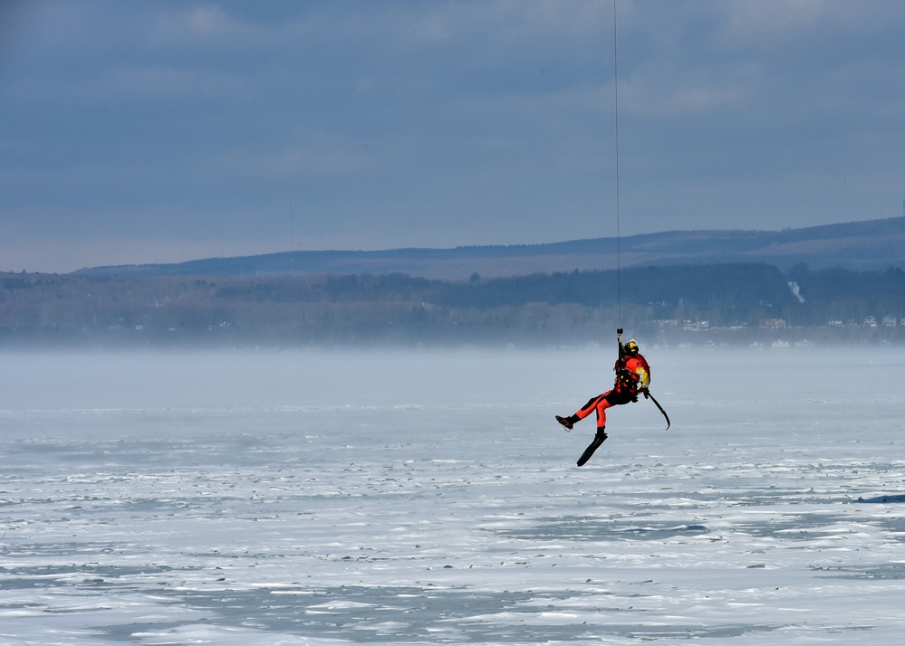 Coast Guard conducts full-scale mass ice rescue drill on Little Traverse Bay