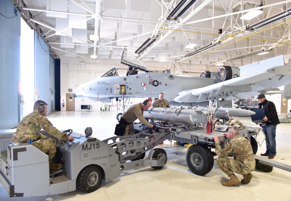 127th Wing A-10 Thunderbolt extends capabilities