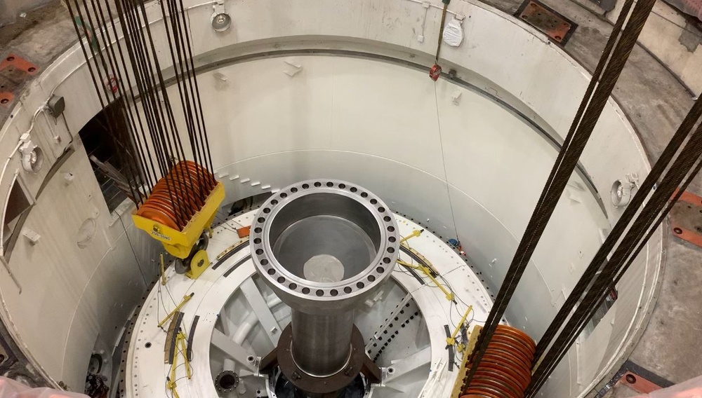 Corps assembles and begins installing 2nd Advanced Technology Turbine at Ice Harbor Dam