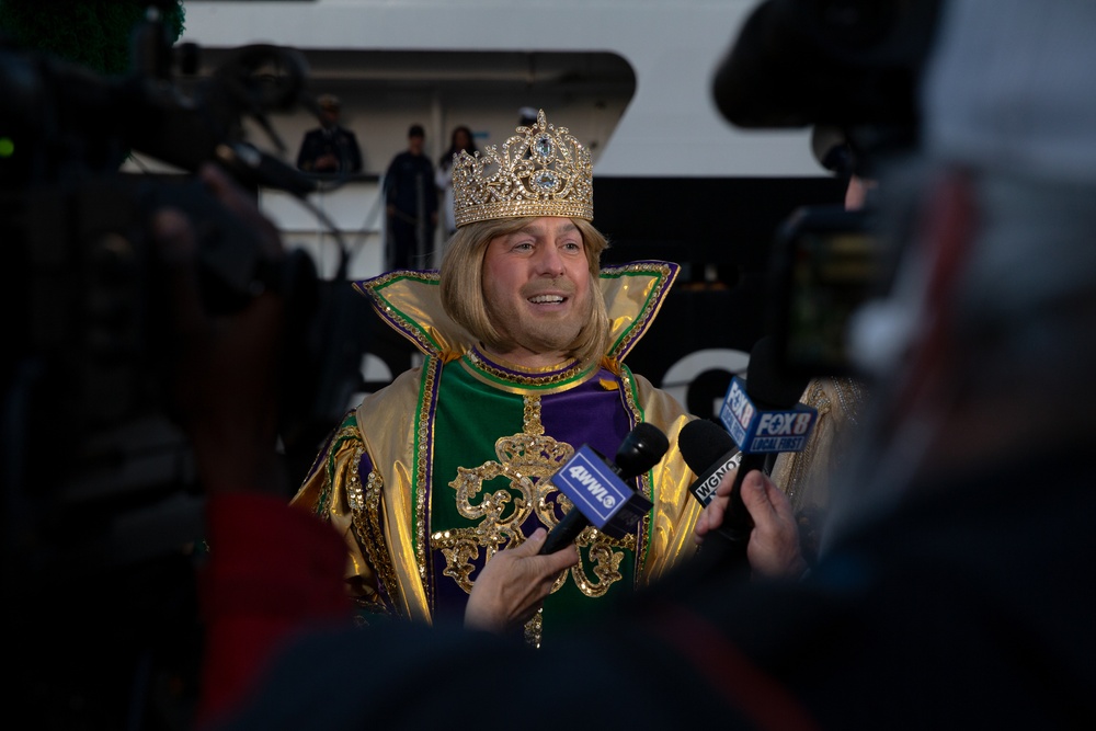 New Orleans Celebrates Lundi Gras with arrival of Rex, Zulu