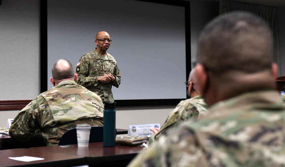 Lt. Gen. A.C. Harper briefs DSC OC