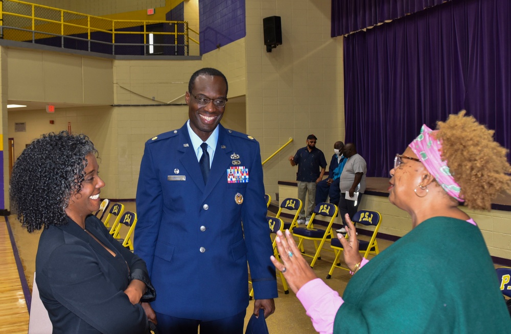 Maj Fingall inspires next generation of leaders