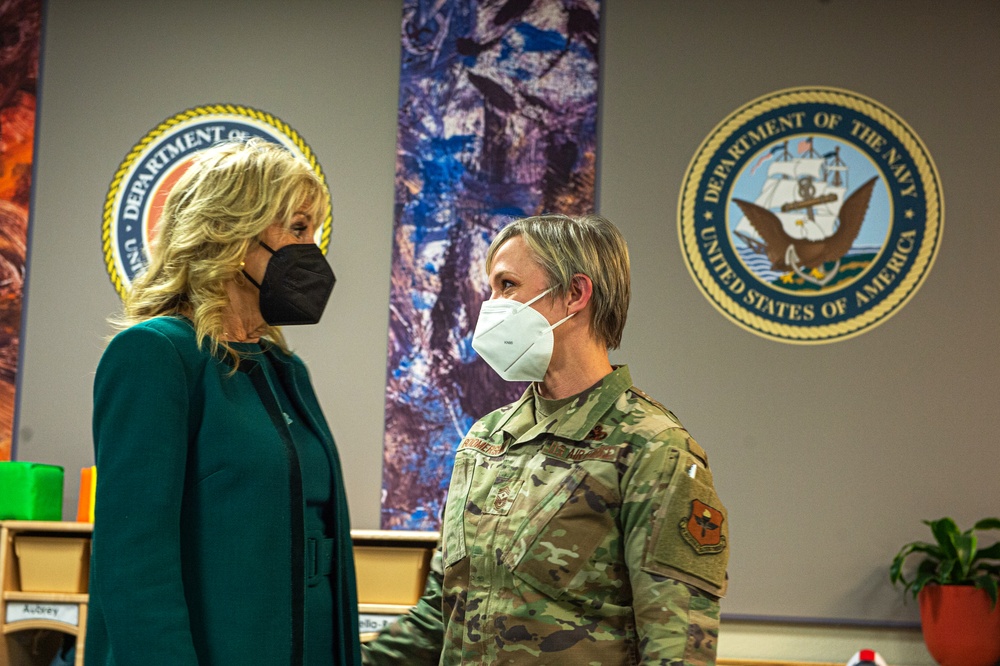 First Lady visits JBSA