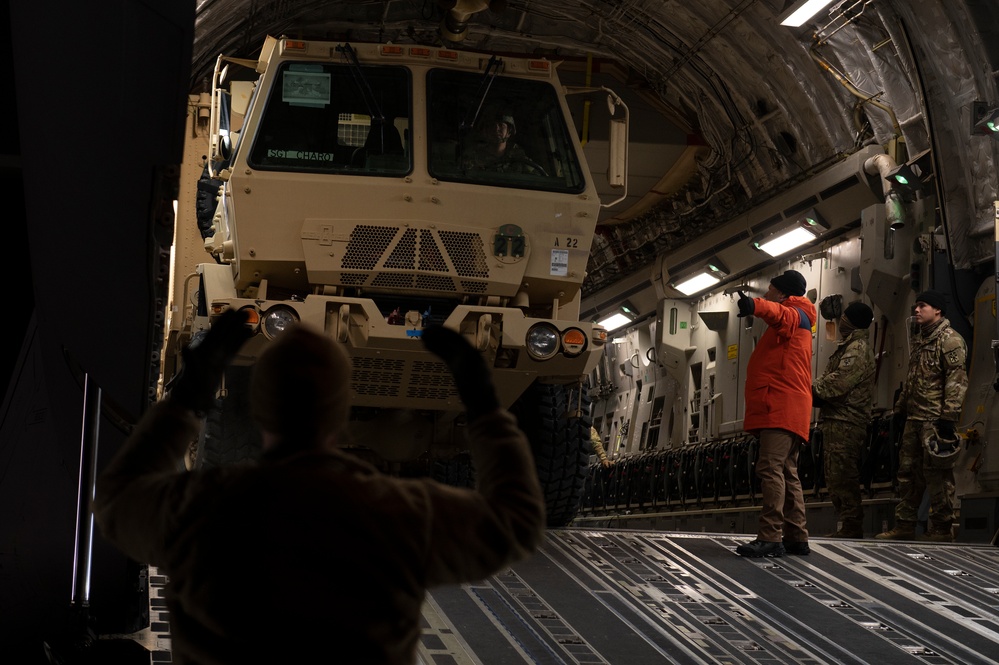 263rd AAMDC, 5-52 ADA accept GMTs in support of Exercise ARCTIC EDGE 22