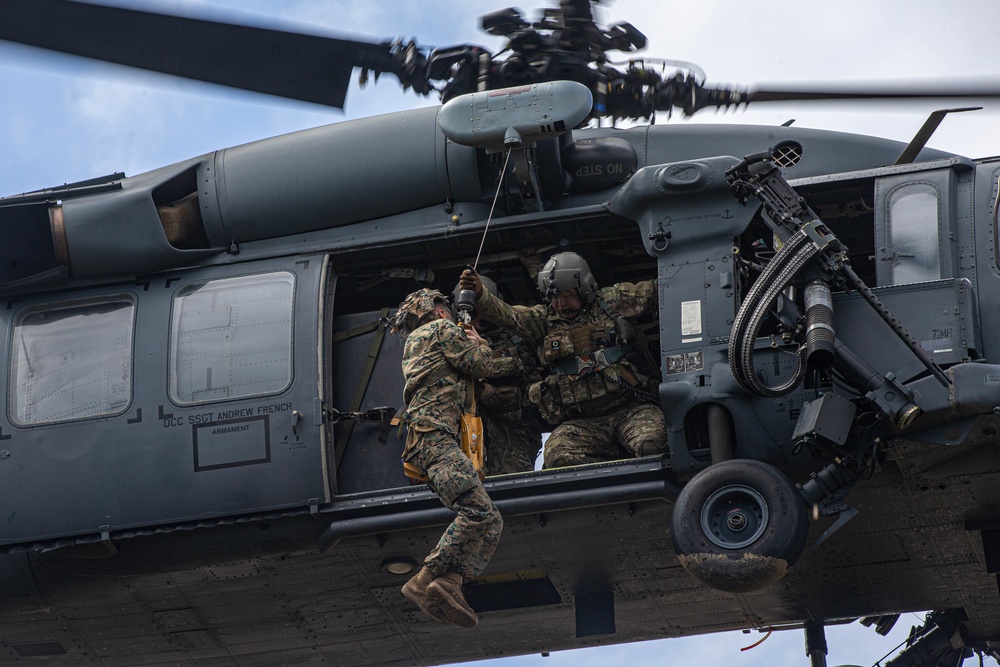 U.S. Marines conduct joint casualty hoist training drills