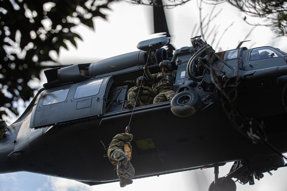 U.S. Marines conduct joint casualty hoist training drills