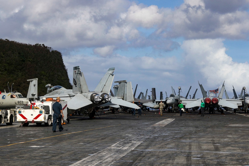 Abraham Lincoln arrives in Guam