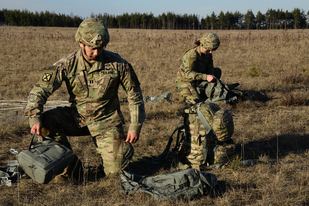 173rd BSB conduct Airborne Operations