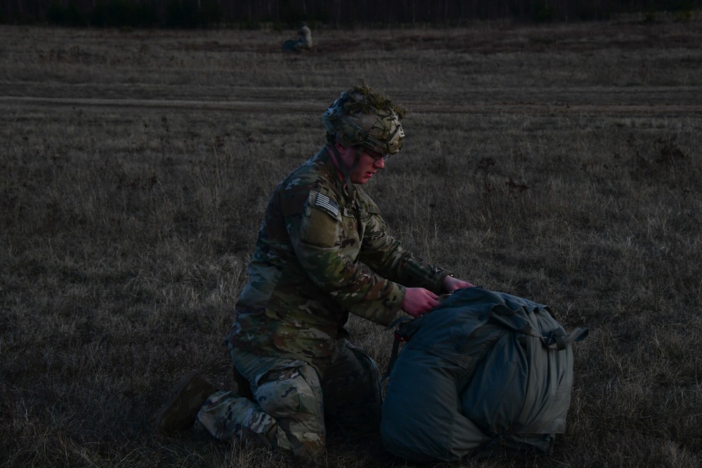 173rd BSB conduct Airborne Operations