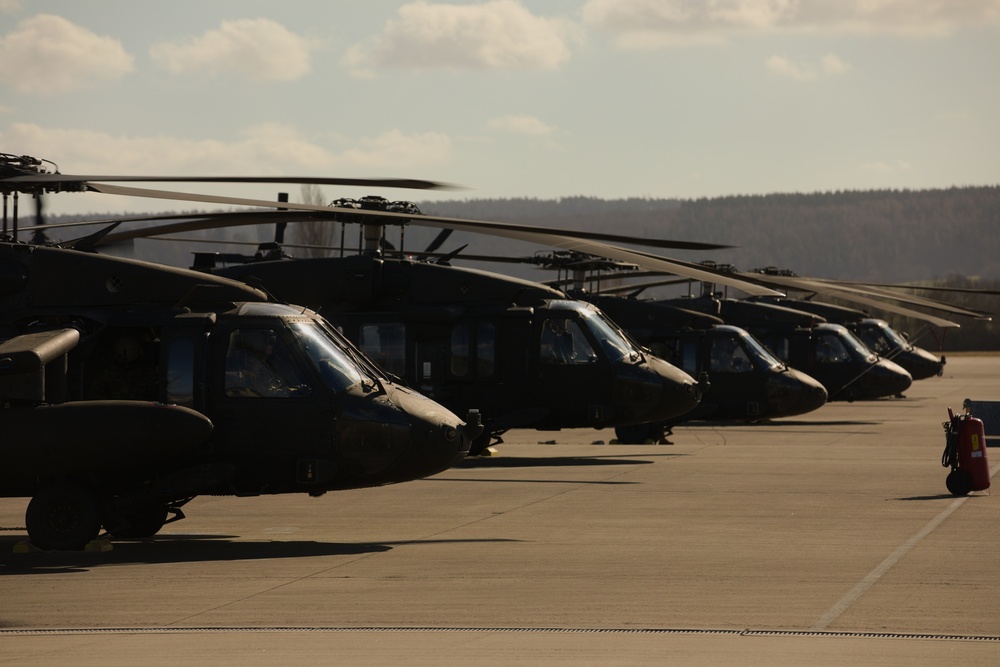 1st Air Calvary Division Apaches en route to Poland