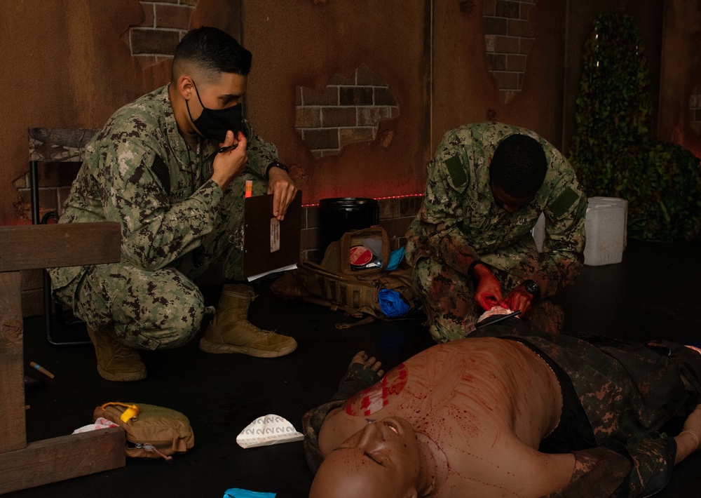 Hospital Corpsman Basic Students Complete TCCC Training