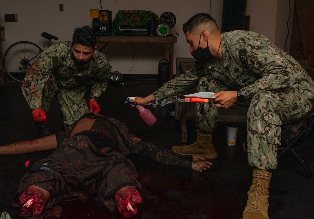 Hospital Corpsman Basic Students Complete TCCC Training