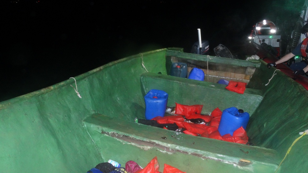 Puerto Rico Police interdicts illegal voyage near Rincon, Puerto Rico