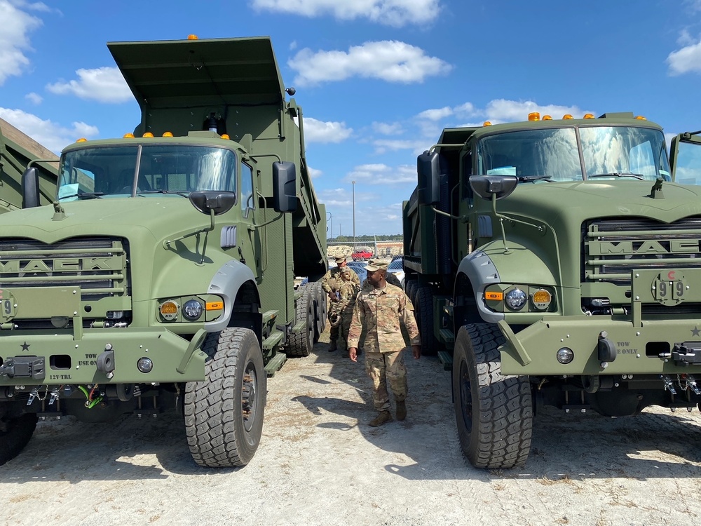 New dump truck gives engineer Soldiers a hot ride with modern upgrades