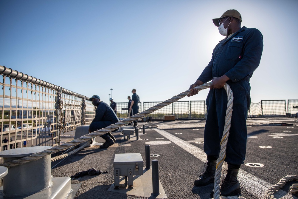 USS Milwaukee Arrives in Puerto Rico for PMAV