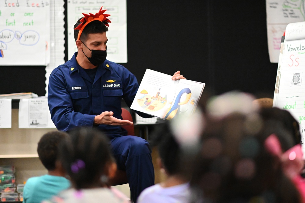 Coast Guard participates in Read Across America in San Diego