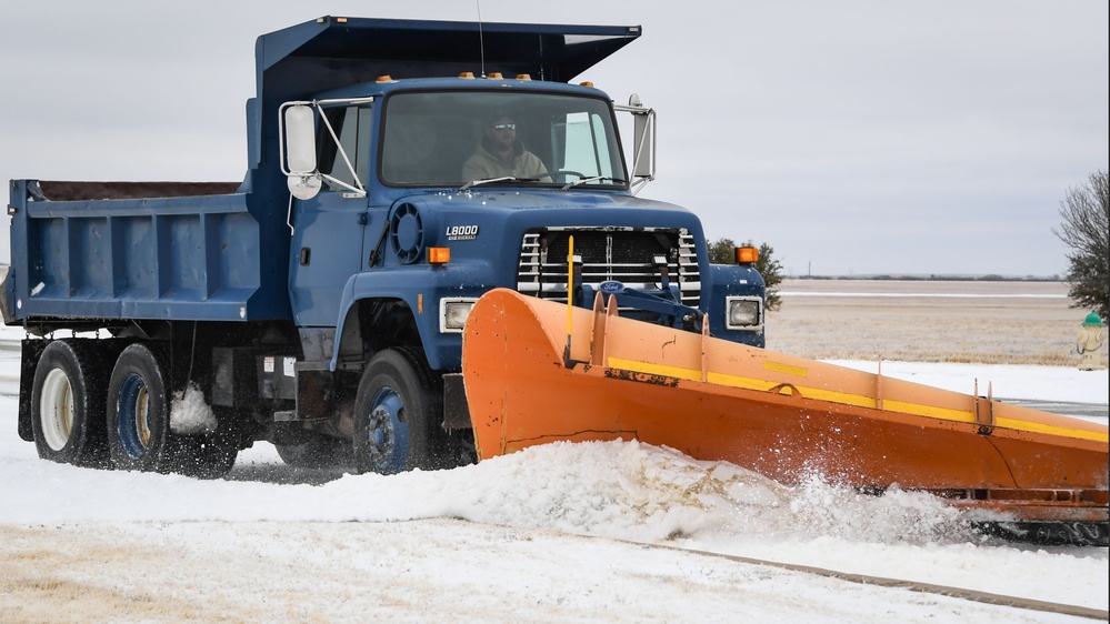 Winter weather pauses technical, pilot training ... again