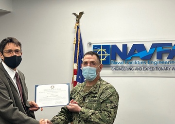 NAVFAC EXWC Structural Engineer Earns 2022 Federal Engineer of the Year Award