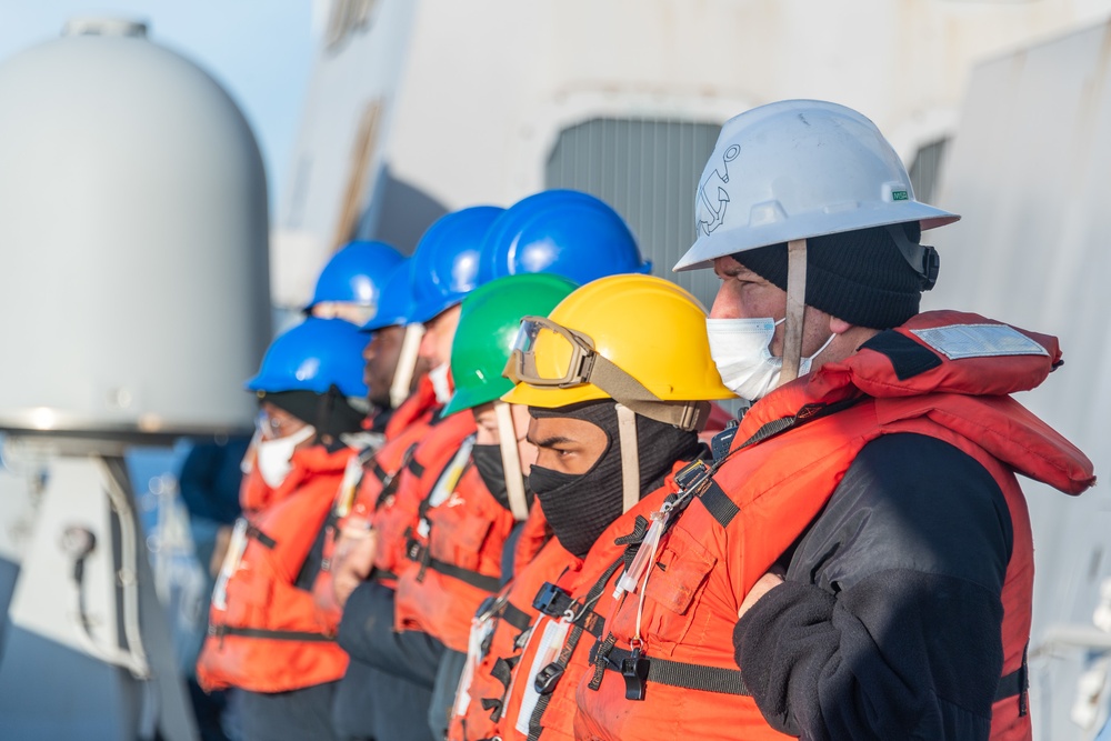 USS Portland (LPD 27) conducts UNREP with USNS Pecos (T-AO 197)