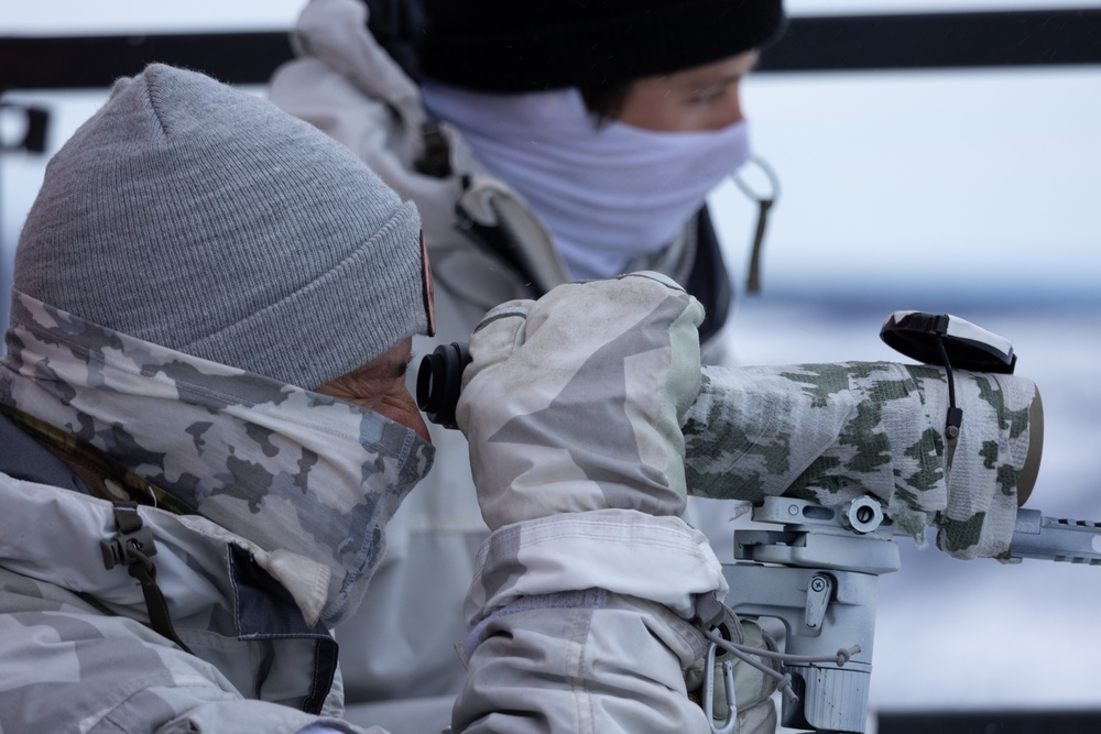10th SFG(A) Green Berets take aim, fire at Alaska sniper range