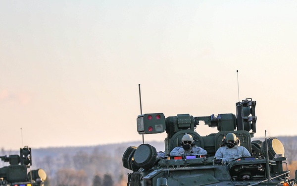 5-4 ADA crosses into Lithuania for exercise Saber Strike