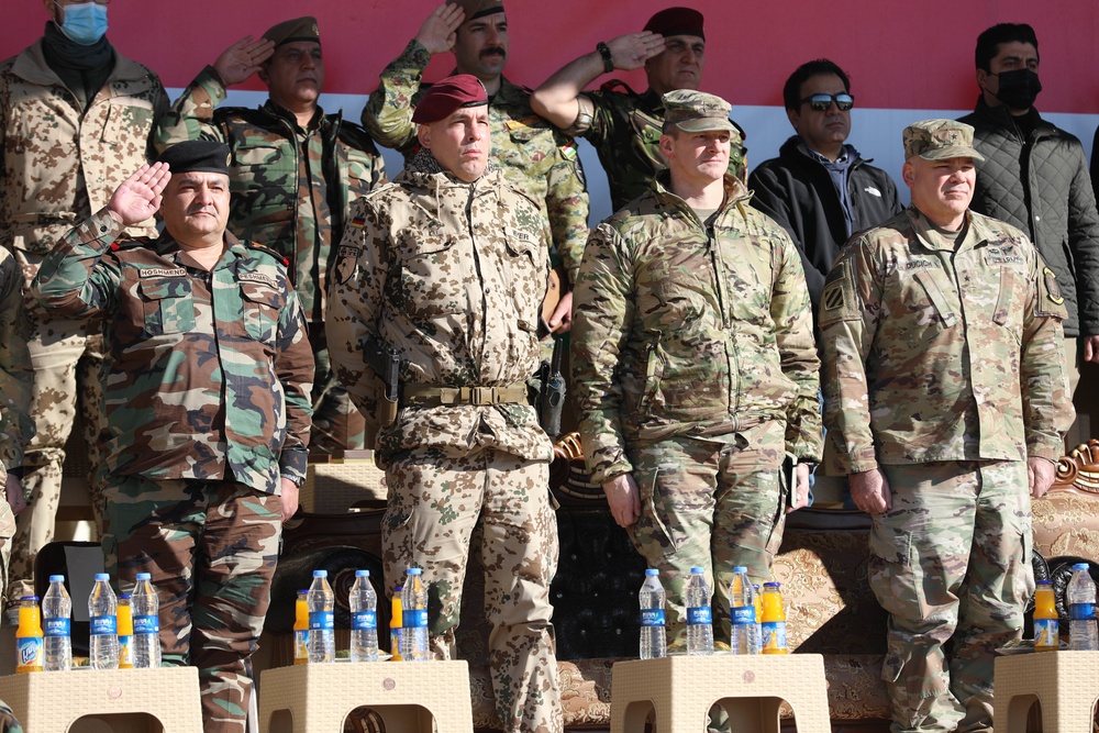 About 200 Ministry of Peshmerga soldiers graduate training