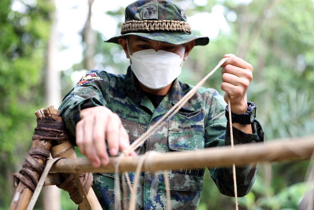 U.S., Thai Marines train for jungle survival at Cobra Gold