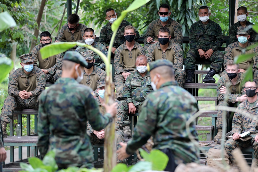 U.S., Thai Marines train for jungle survival at Cobra Gold