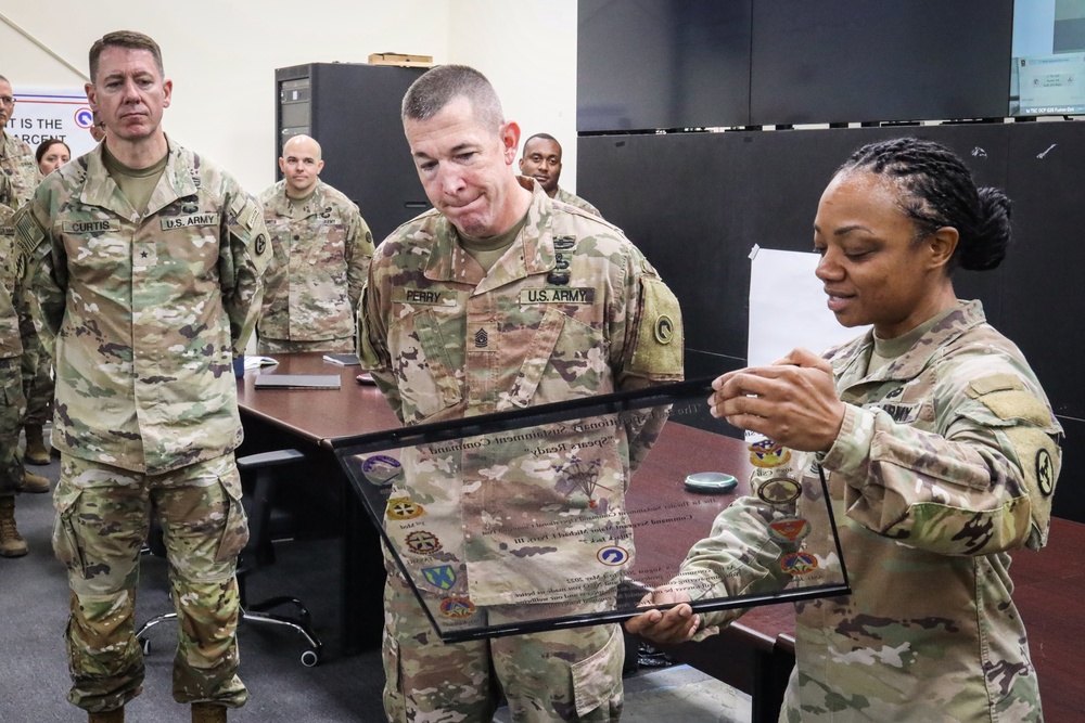 DVIDS - Images - 3rd ESC recognizes Command Sgt. Maj. Perry [Image 1 of 2]